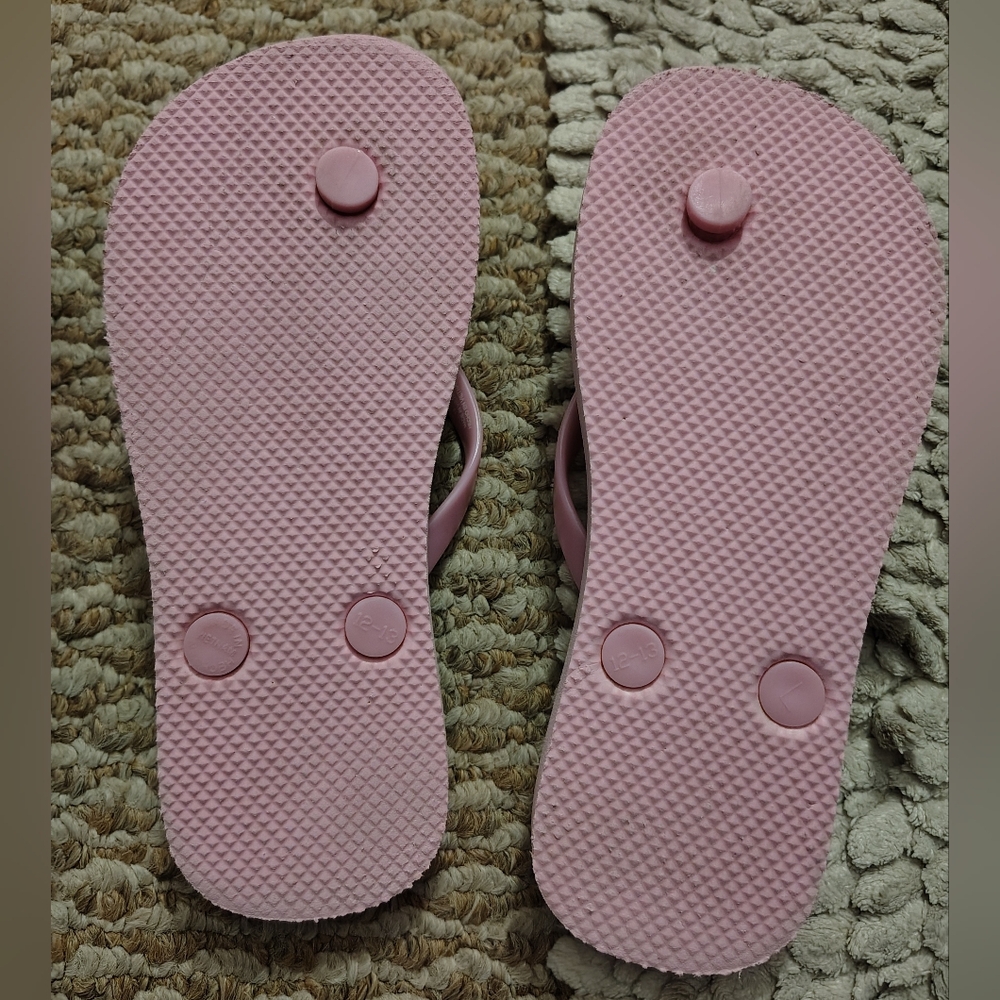 Flip Flops Set - Picture 5 of 5